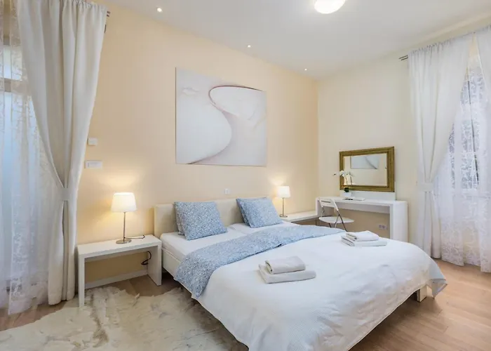 Rona Superior Apartman